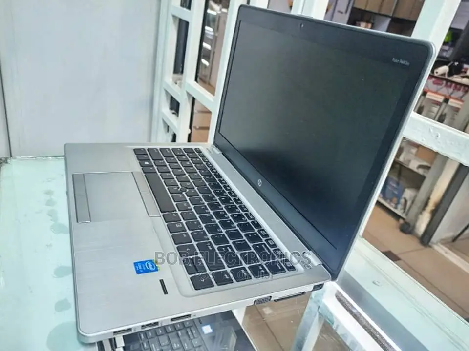 Laptop HP 15-Da2933nia 4GB Intel Pentium HDD 320GB