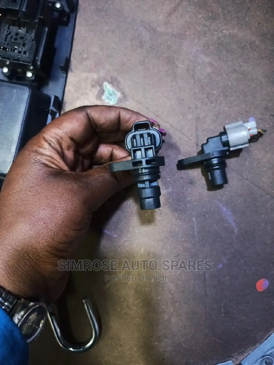 Crankshaft and Camshaft Sensors for Suzuki.