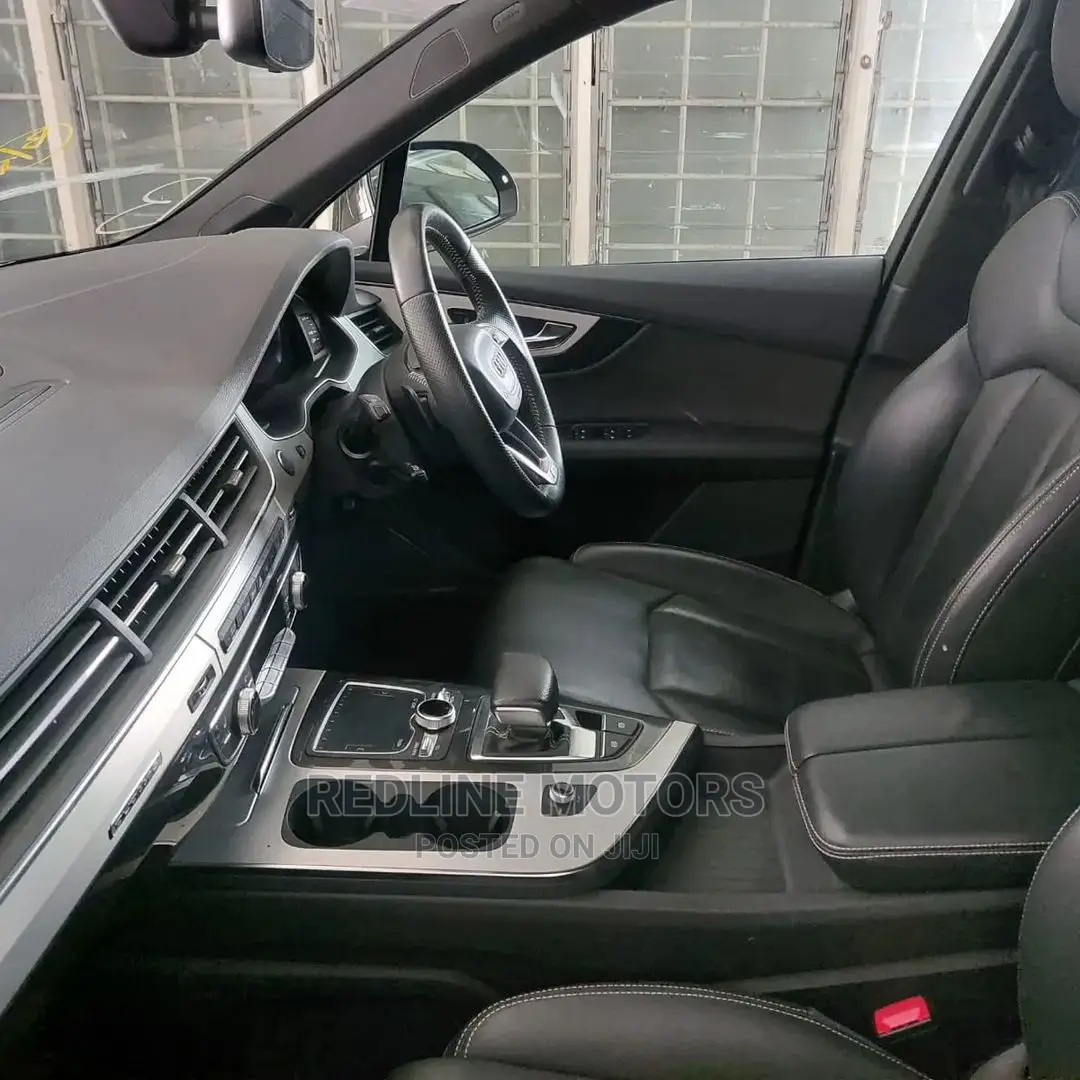Audi Q7 3.0T Premium AWD Quattro 2017 Black