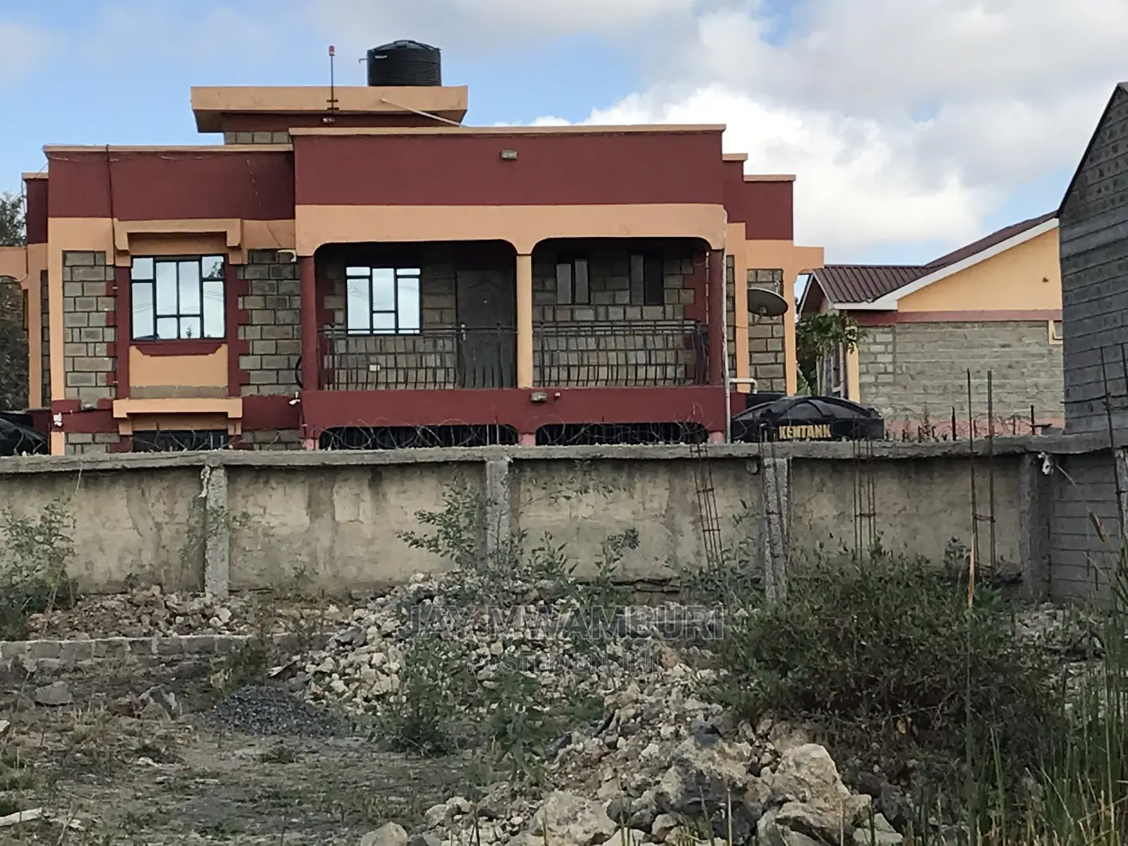 A 1/4 Acre Syokimau With Walls