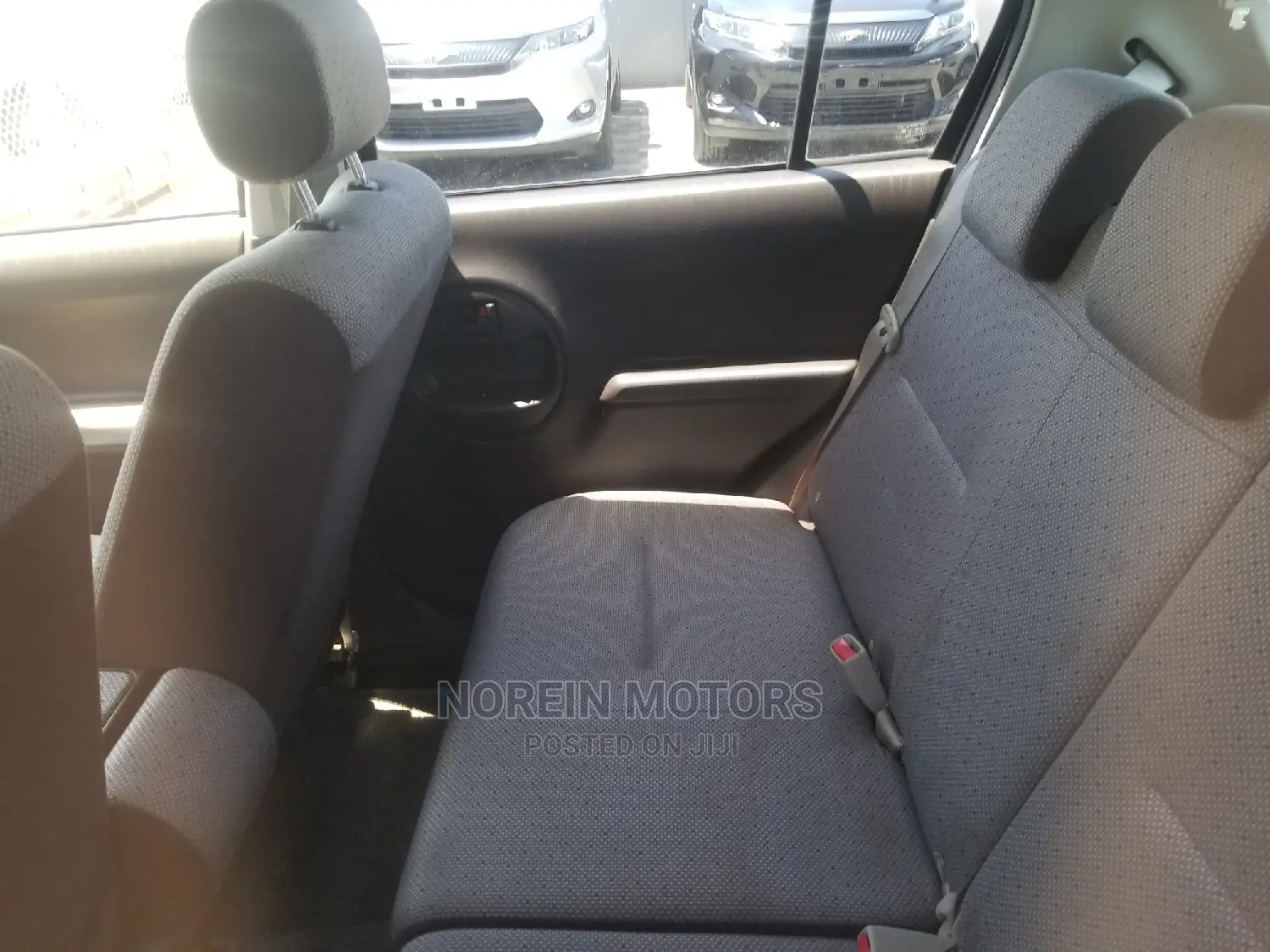 Daihatsu Boon 2015 Purple