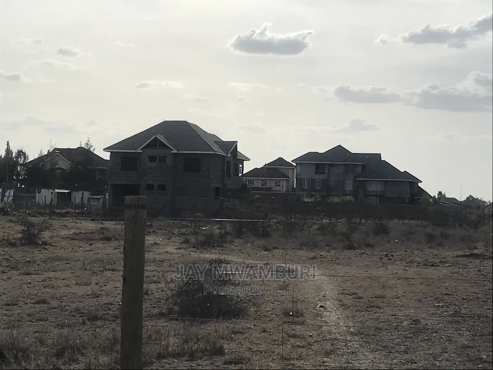 50 by 100 Plot Katani Meta Road
