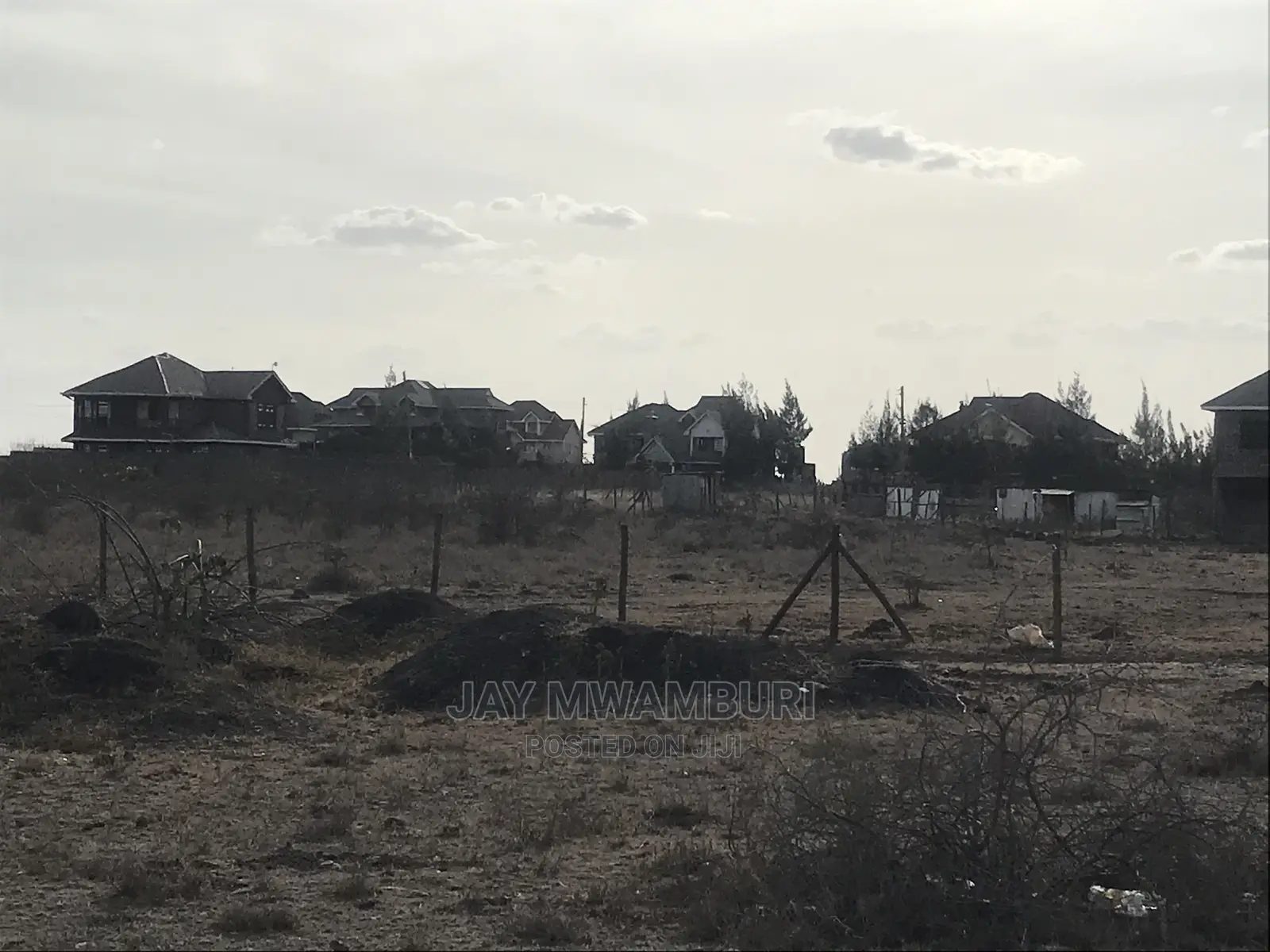 50 by 100 Plot Katani Meta Road
