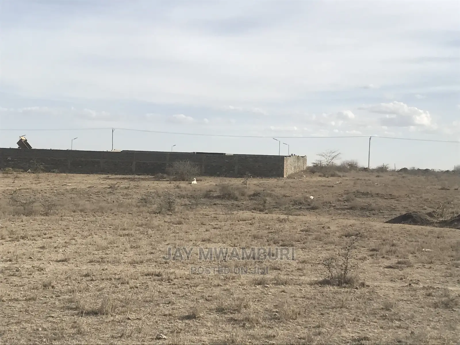 50 by 100 Plot Katani Meta Road