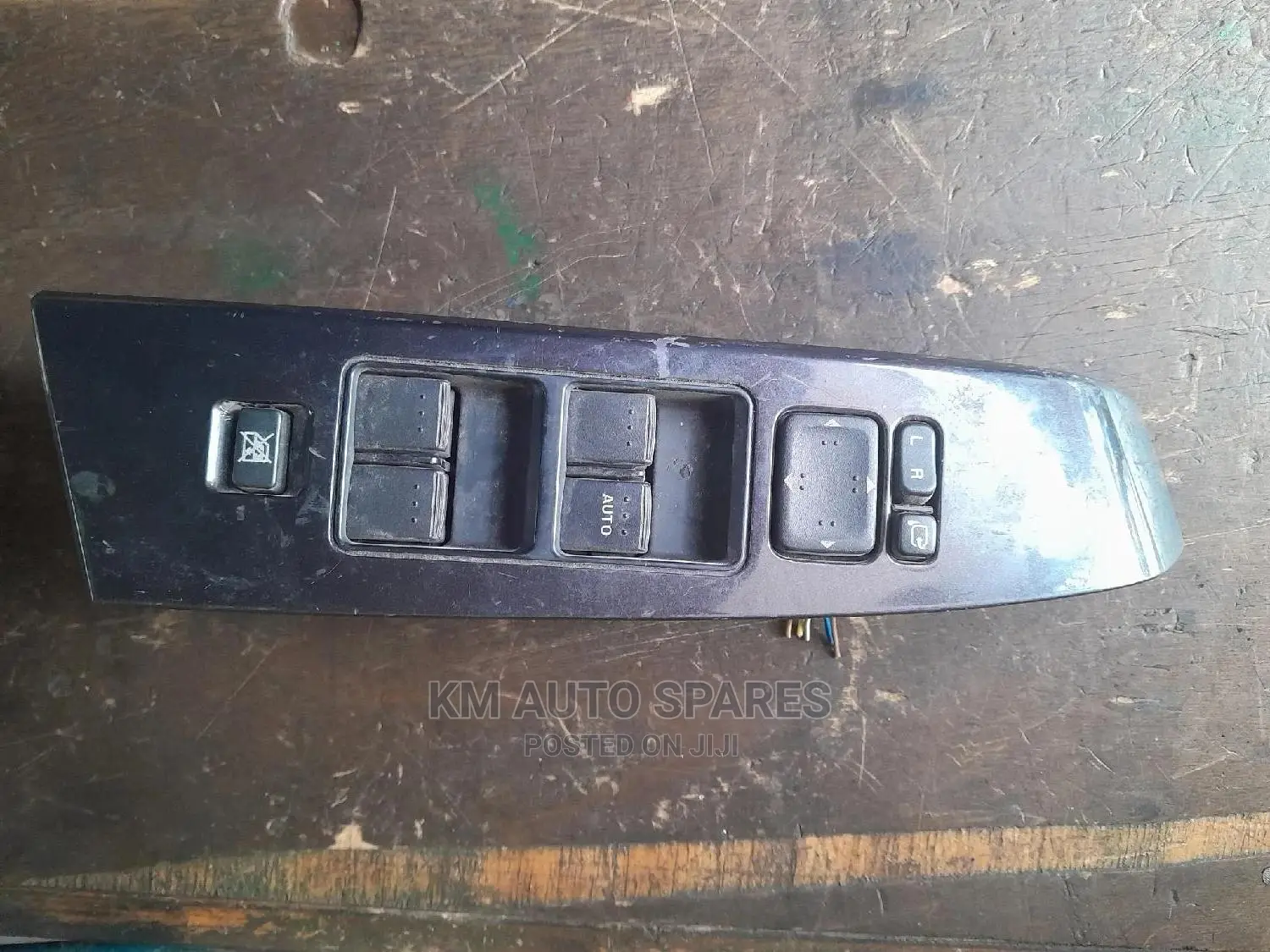 Mazda Premacy Main Power Window Switch.