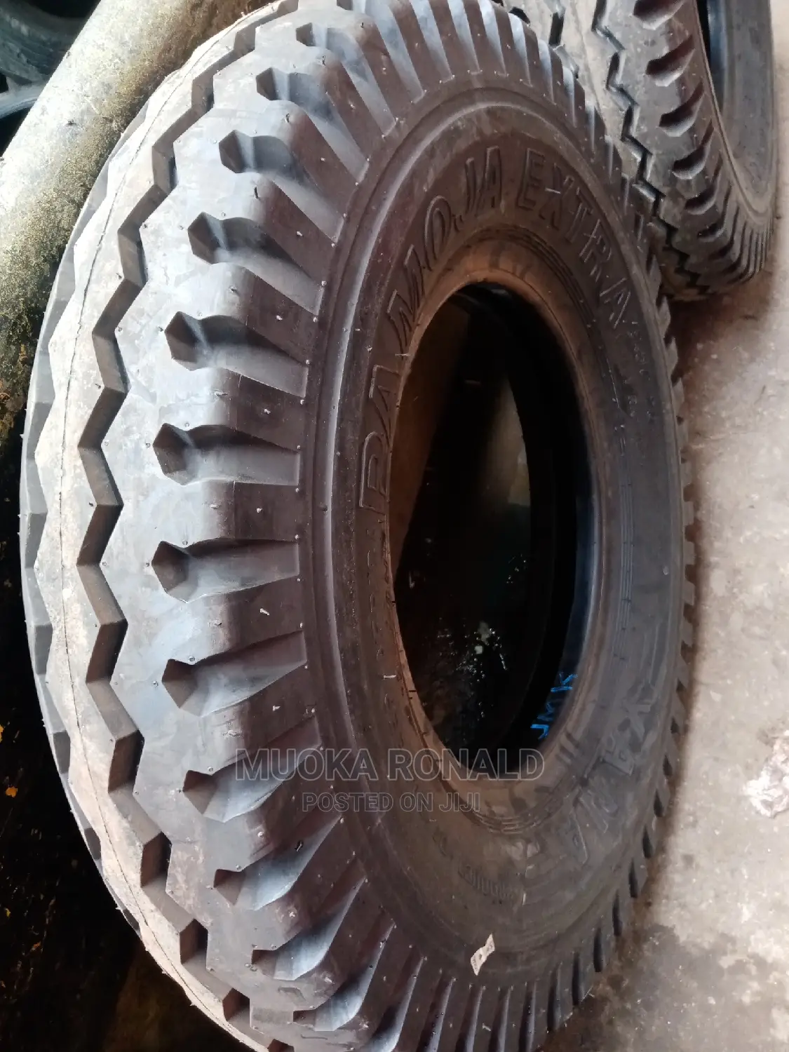 9.00R20 Yana Tyre Made in Kenya