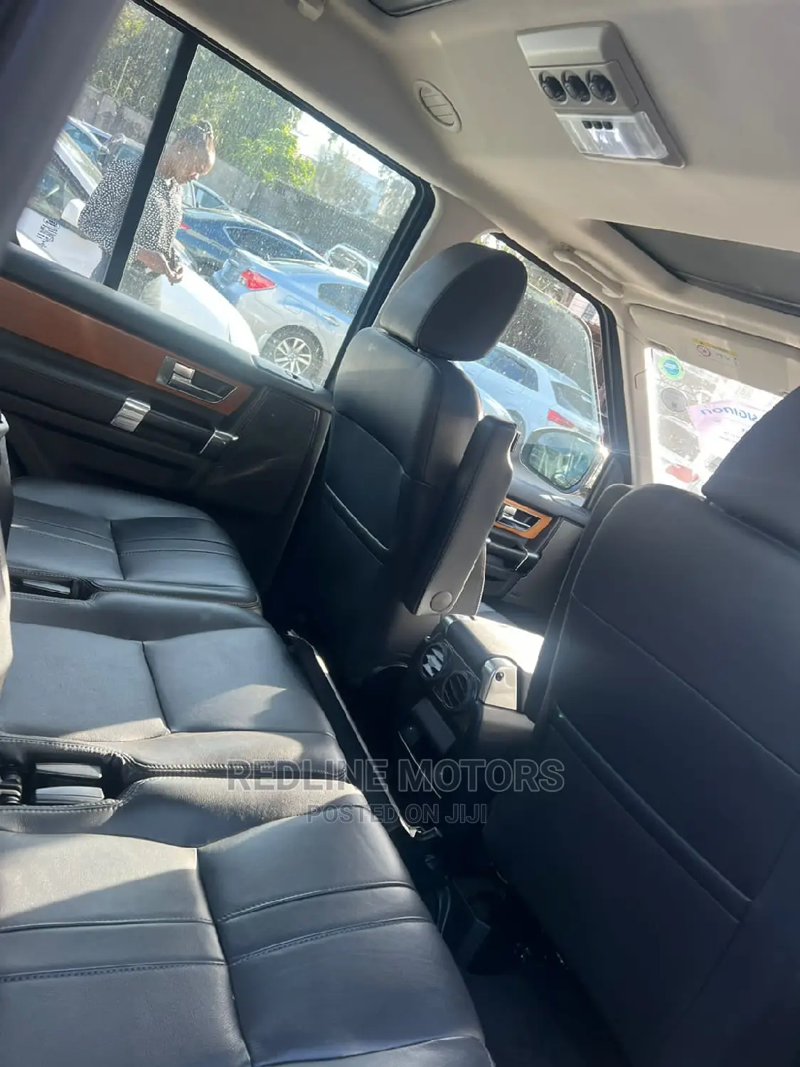 Land Rover Discovery 2016 Brown