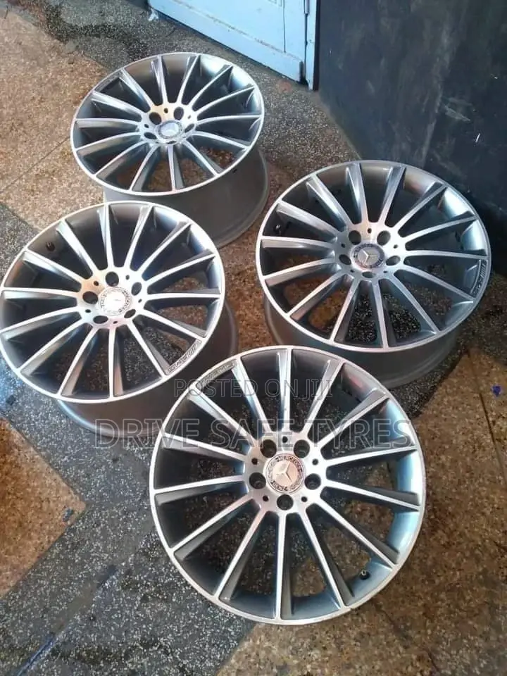 19 Inch Mercedes Benz Original Rims (Germany)