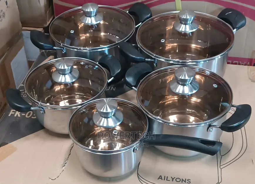 10 Pc Cookware Set James Pot.