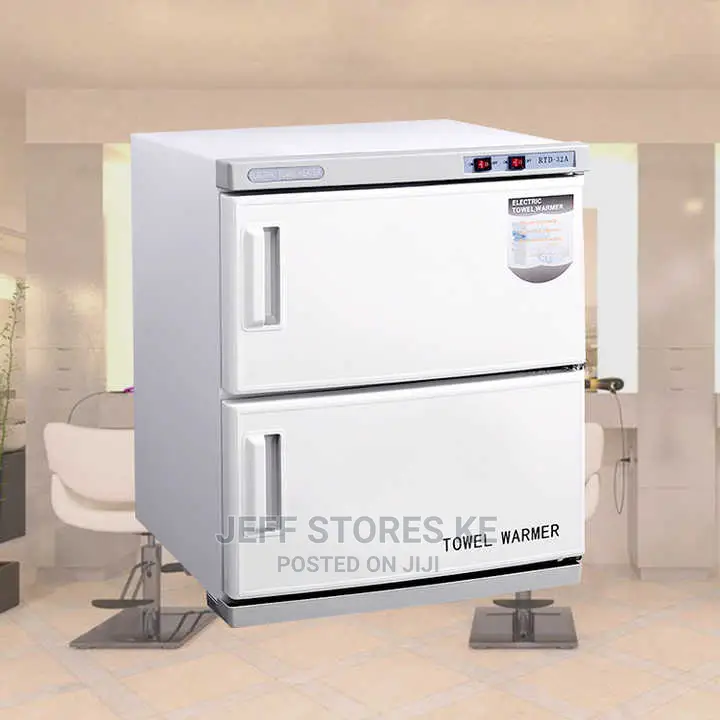 Double Door Towel Warmer