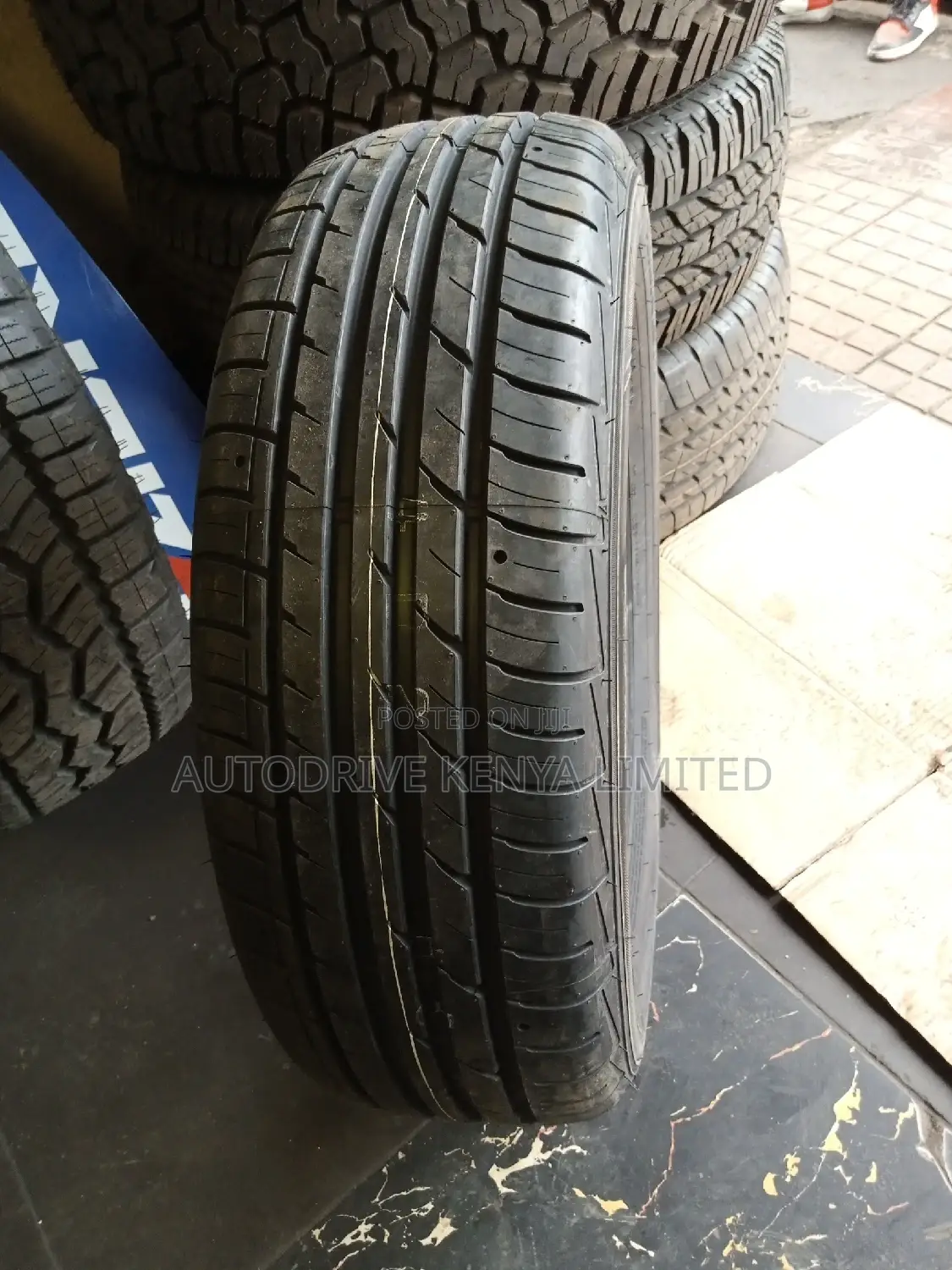 215/65r16 Falken Tyre