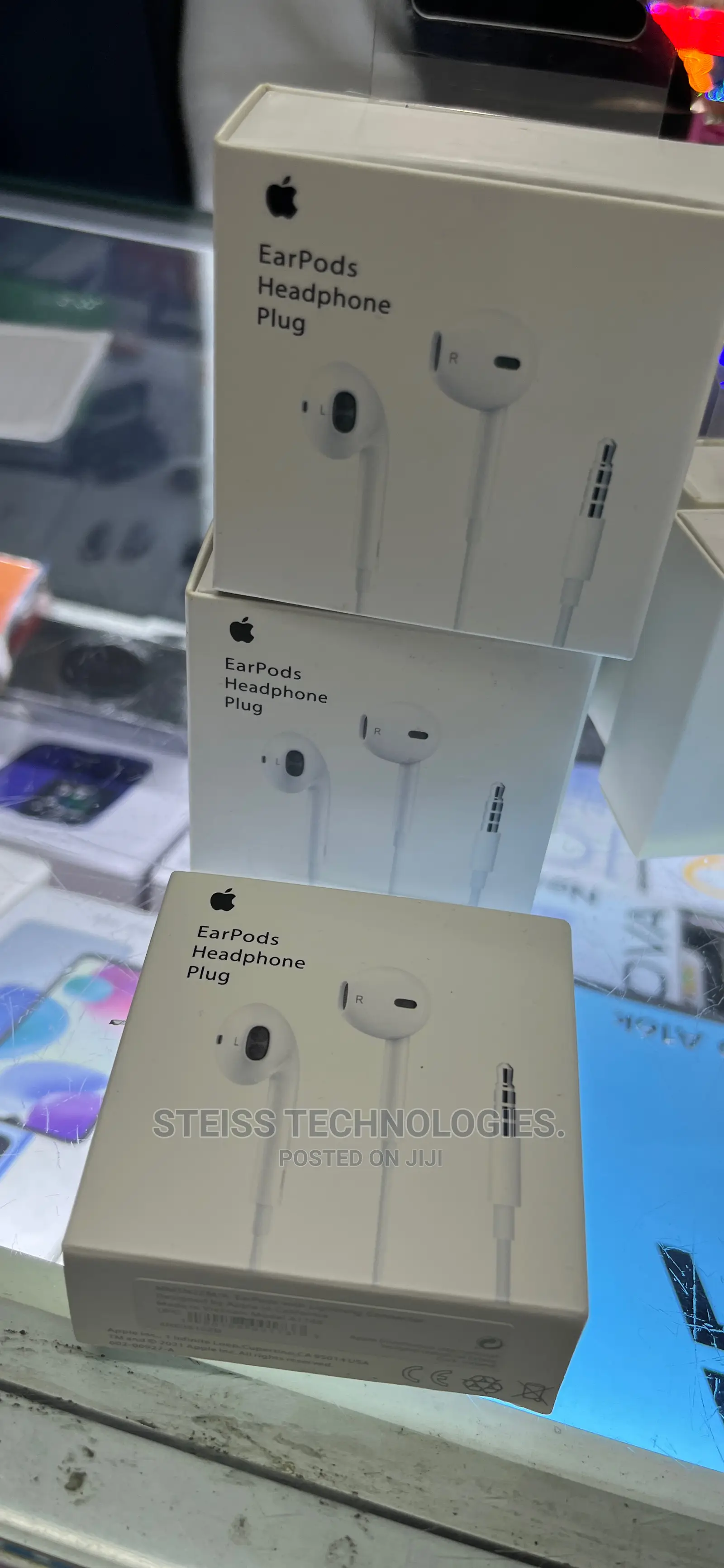 iPhone Earpods Plug.