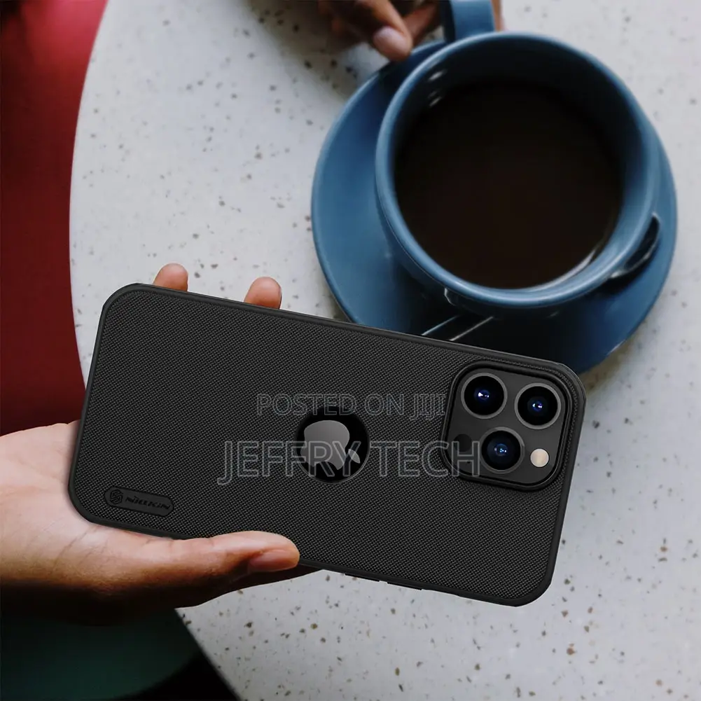 NILLKIN Super Frosted Shield Case for Apple iPhone 13 Pro Ma