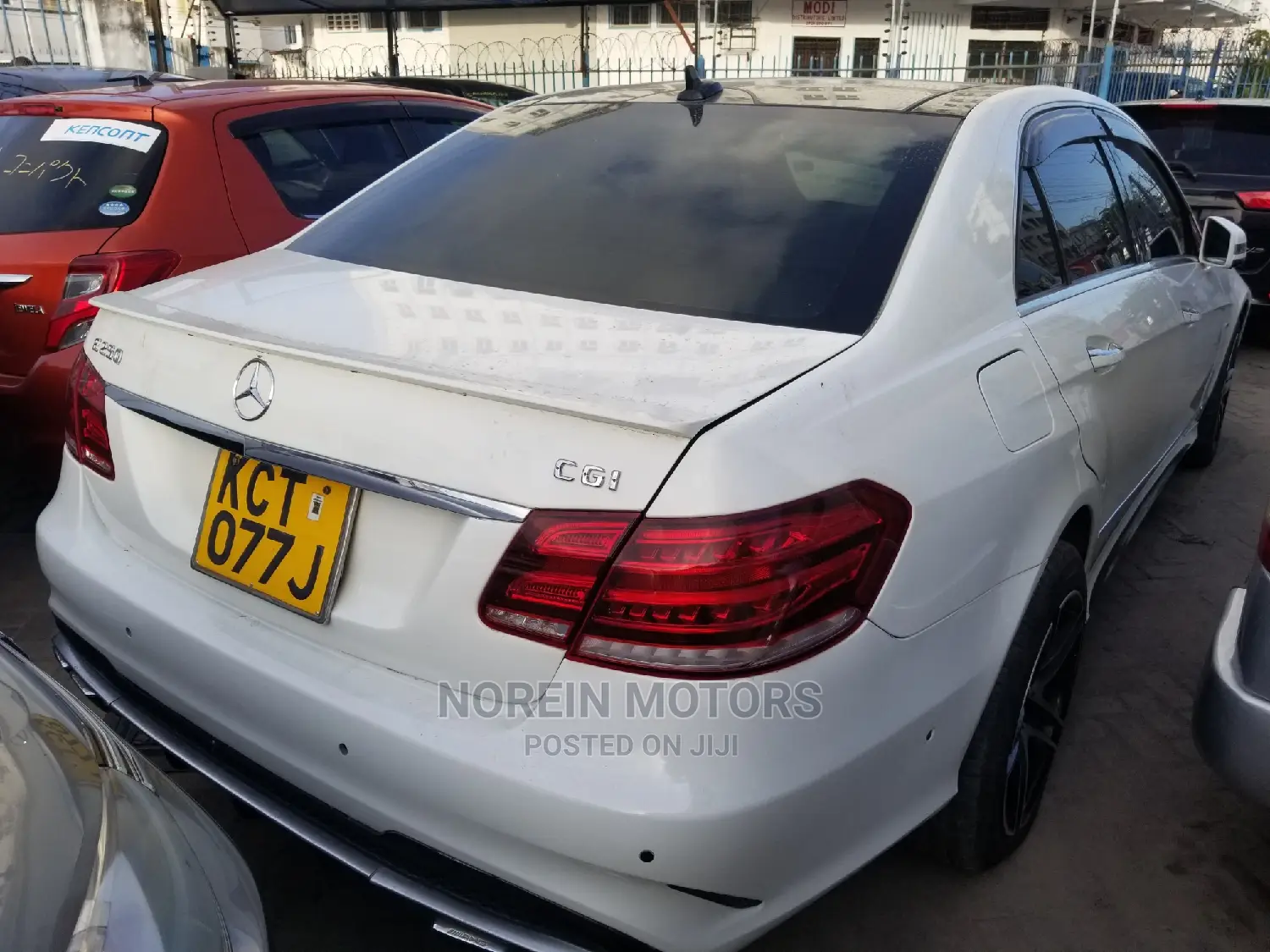 Mercedes-Benz E250 2013 White