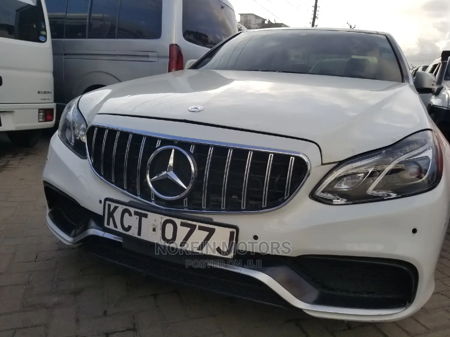 Mercedes-Benz E250 2013 White