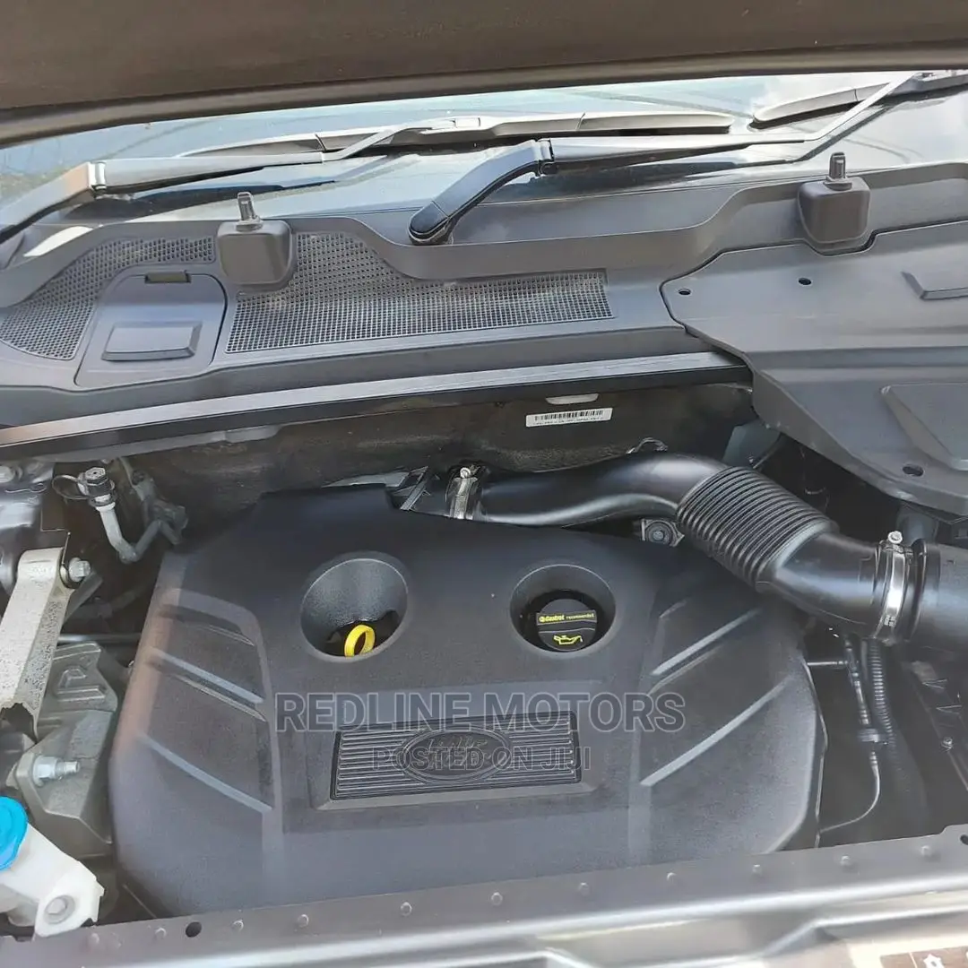 Land Rover Discovery 2016 Gray