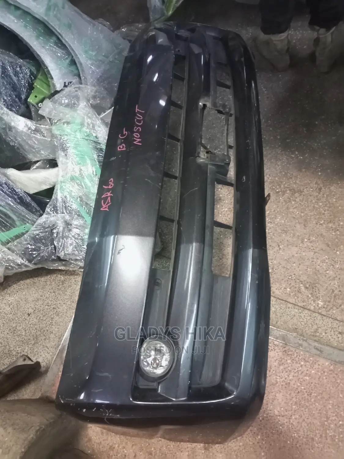 Ex Japan Front Bumper Voxy 2006