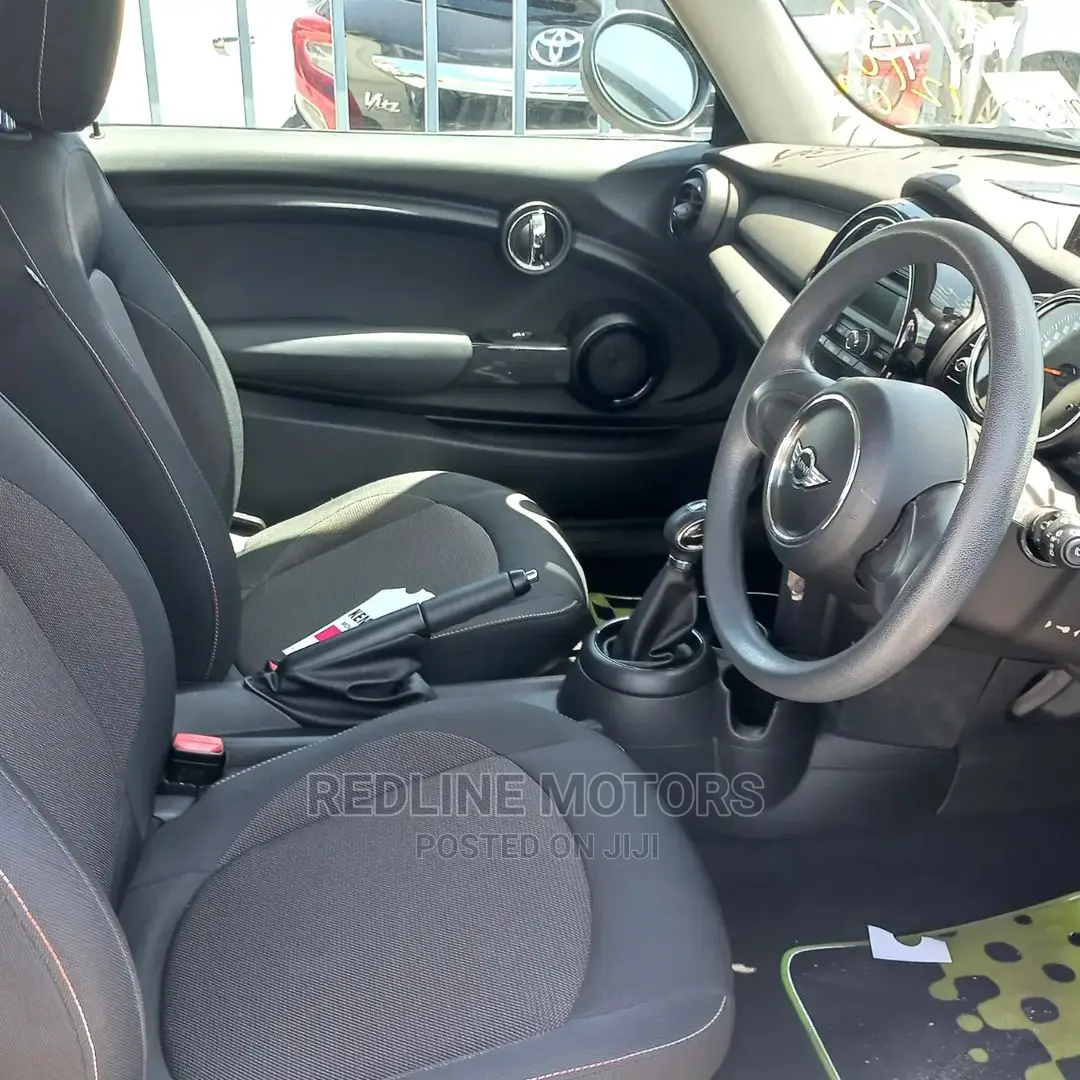 Mini Cooper 2016 Green