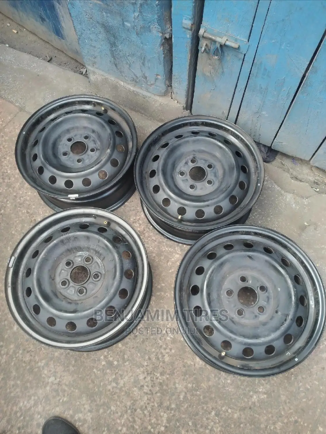 Steel Rims Sizes 15 Inch 5 Holes For Many Different Cars.
