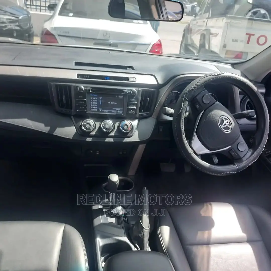 Toyota RAV4 2016 Gray