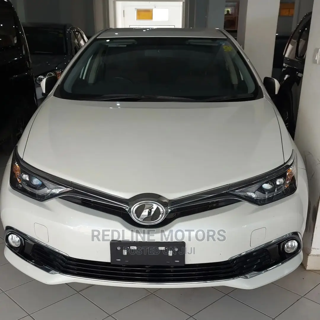 Toyota Auris 2016 White