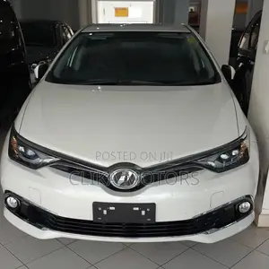 Toyota Auris 2016 White