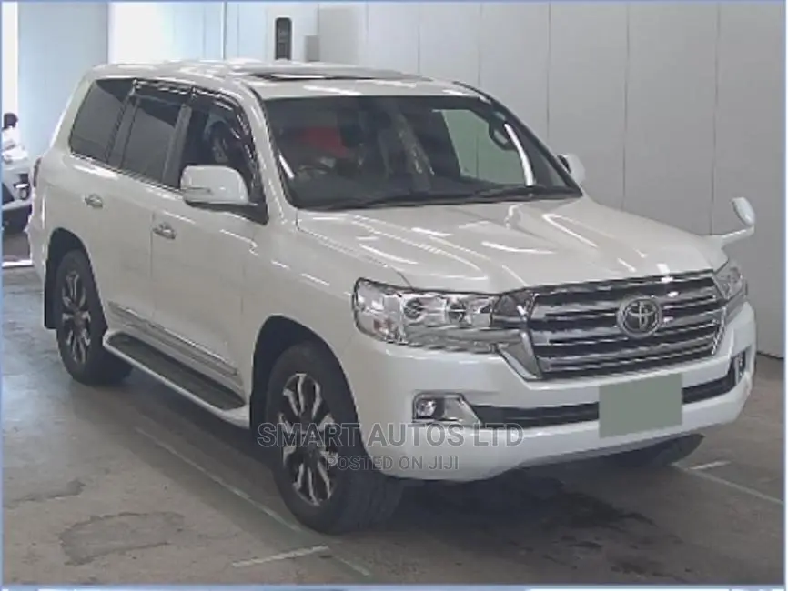 Toyota Land Cruiser 2017 Pearl
