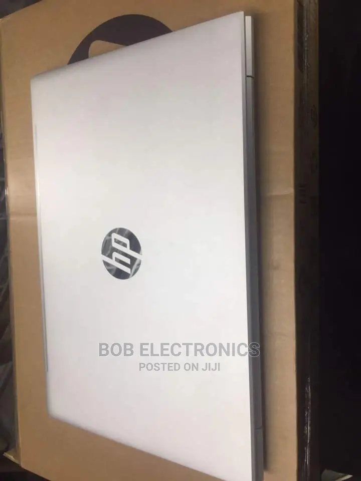 Laptop HP 15-F272wm 4GB Intel Core I5 HDD+SSD 500GB