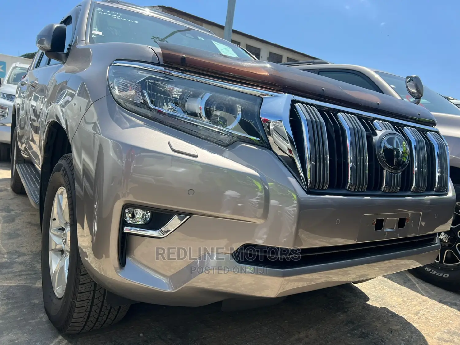 Toyota Land Cruiser Prado 2016 Brown