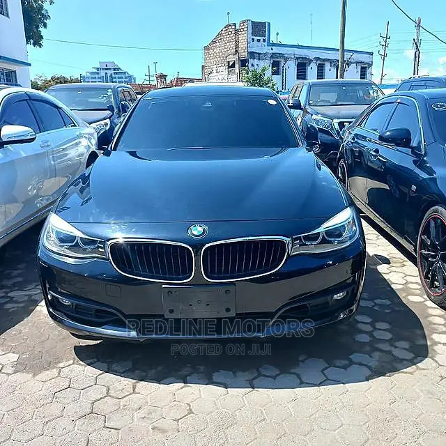 BMW 320i 2016 Gray