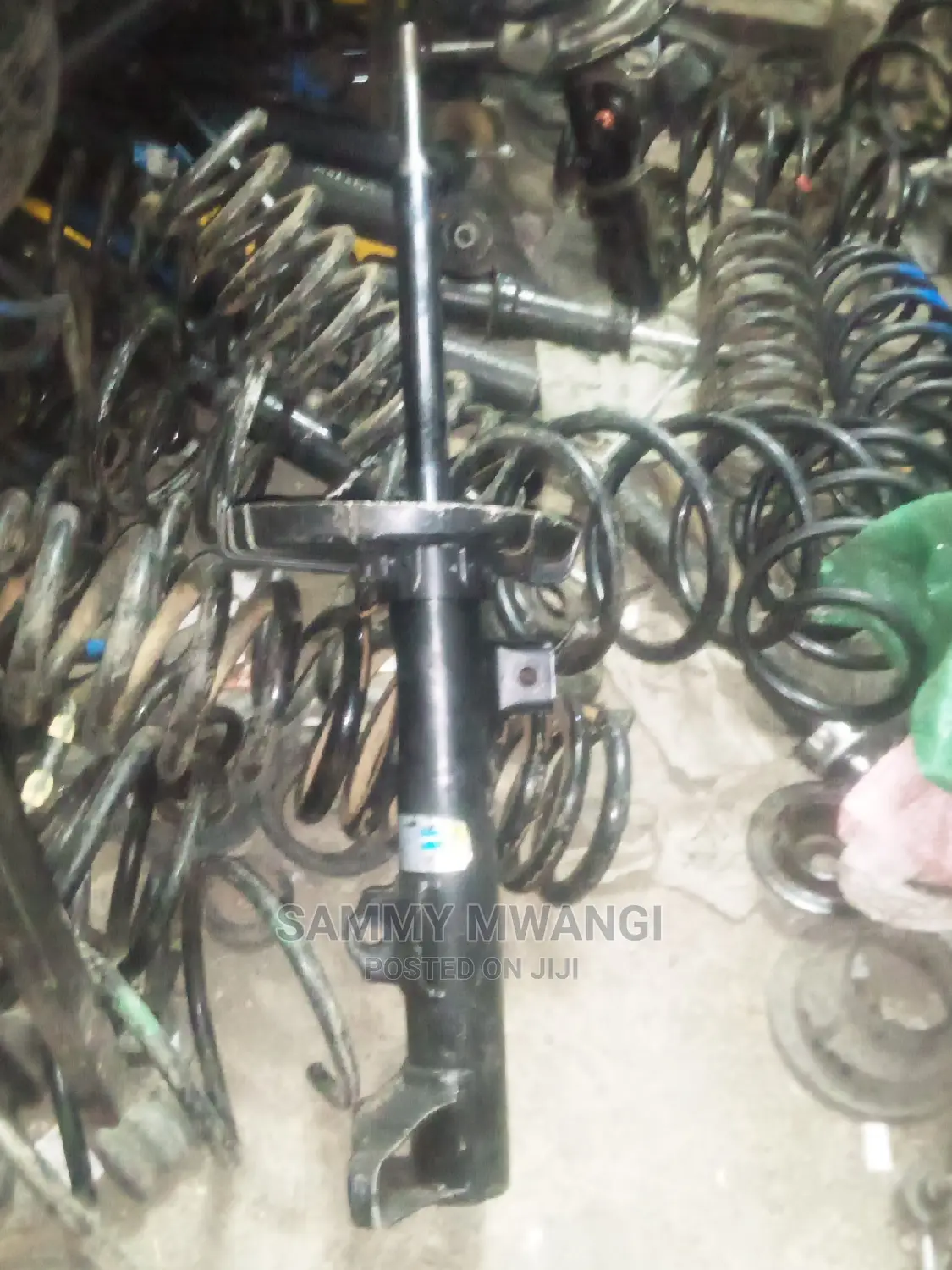 Merceedez Benz W203 Front Shocks