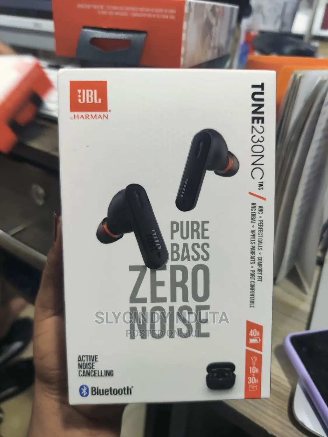 JBL Tune 230NC Wireless Buds