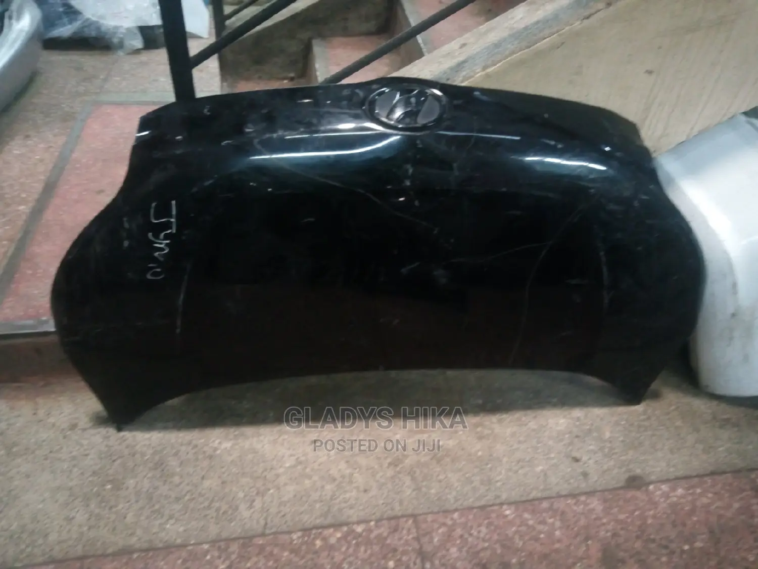 Ex Japan Bonnet for Voxy 2010