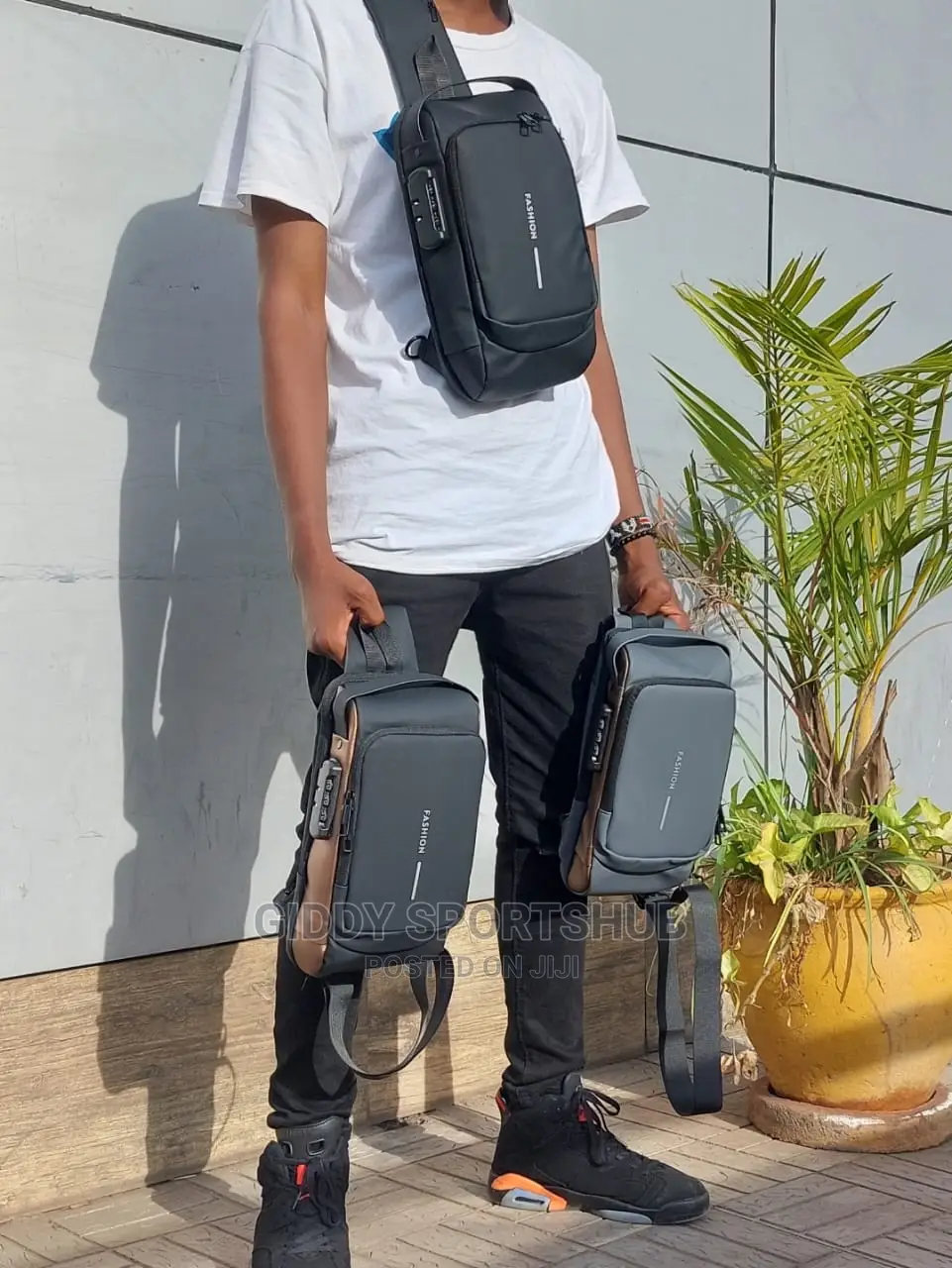 Anti-Theft USB Shoulder/Crossbody Travel Bag