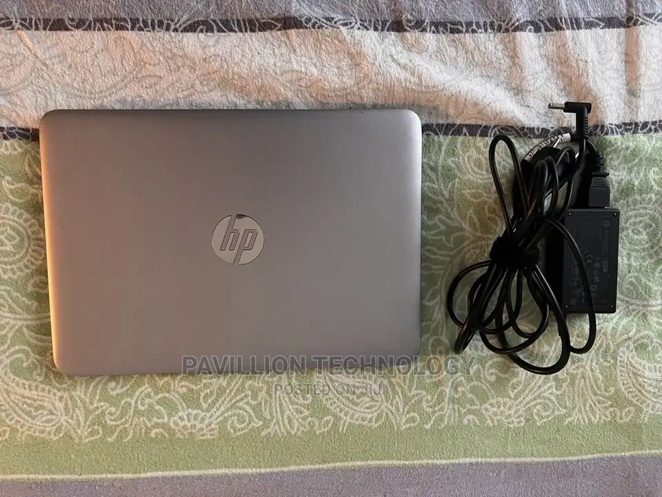 Laptop HP EliteBook 820 G4 8GB Intel Core I7 SSD 256GB