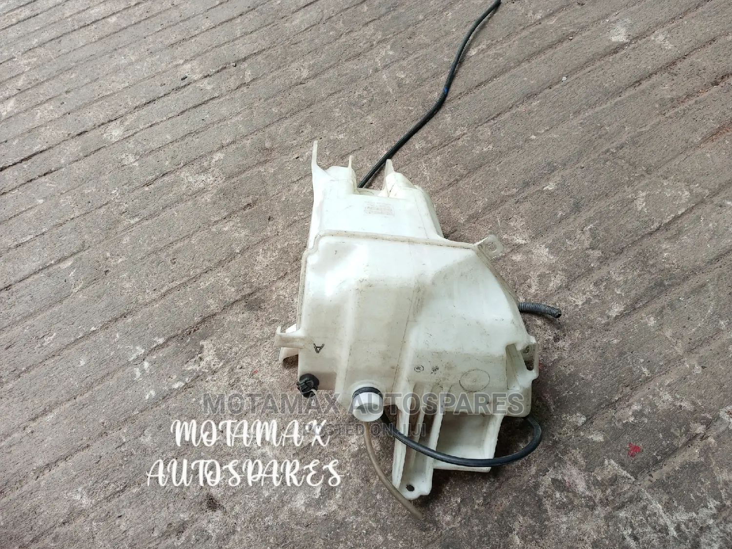 Toyota Vanguard ACA38W Washer Bottle