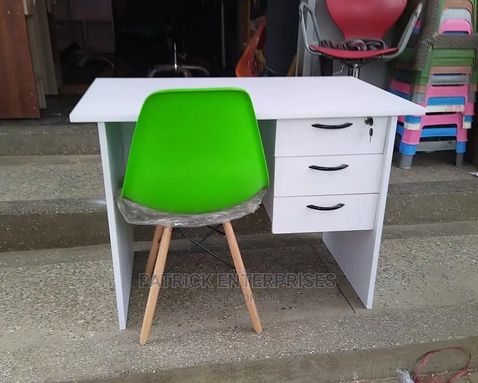 0.9mtr Study Desk Plus Study Eames Chairs