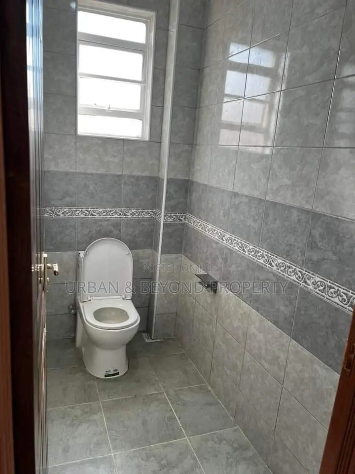 5bdrm Townhouse / Terrace in Kikuyu for rent