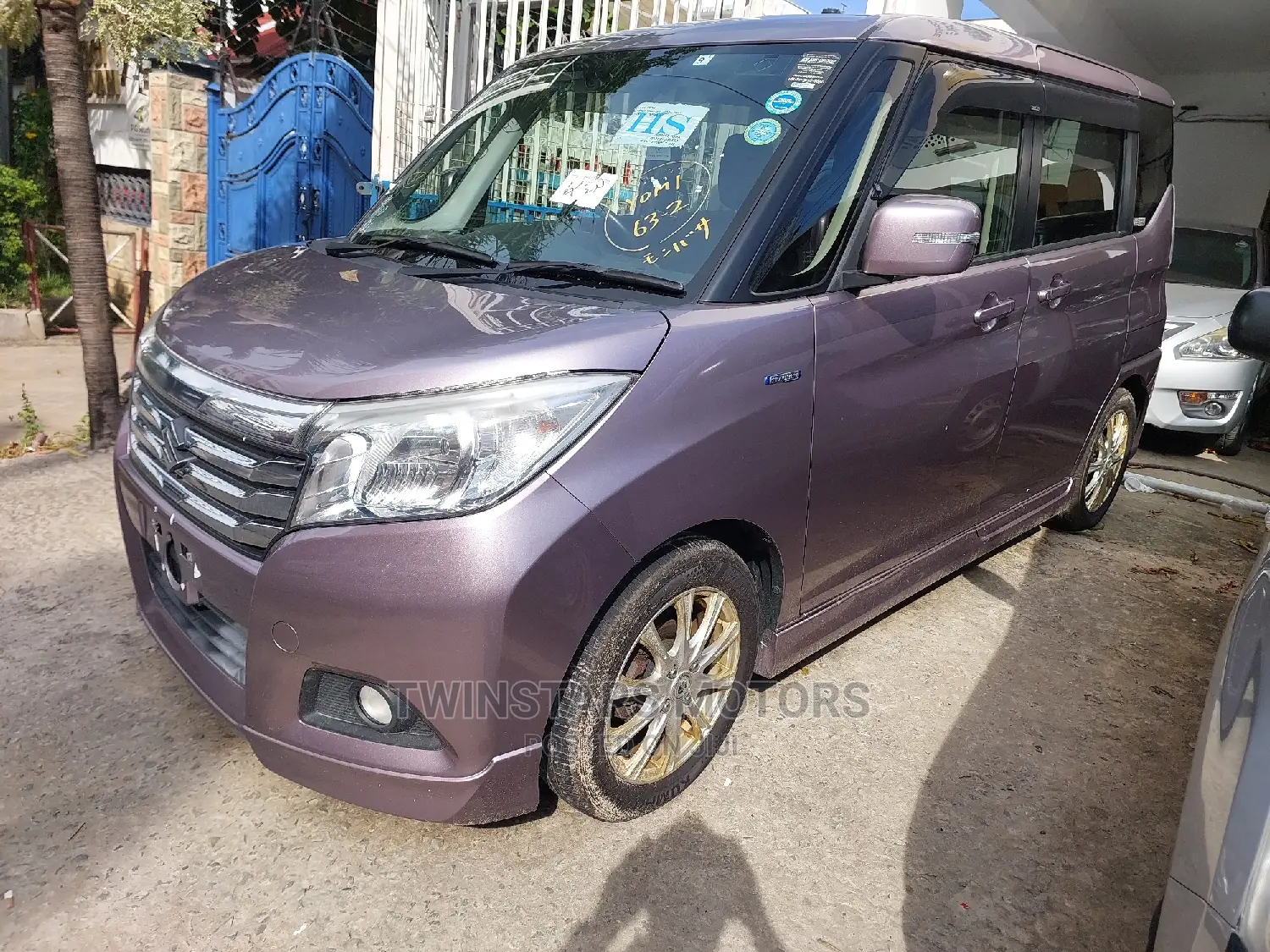 Suzuki Solio 2015 Pink