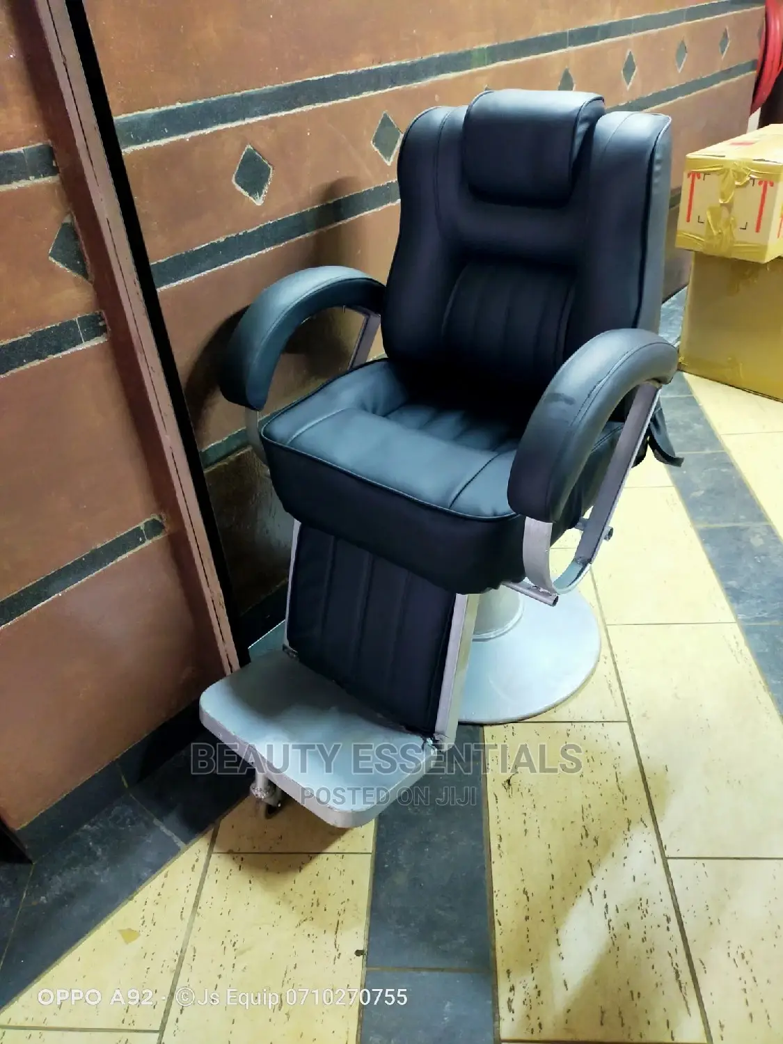 Reclining Local Barber Kinyozi Chair
