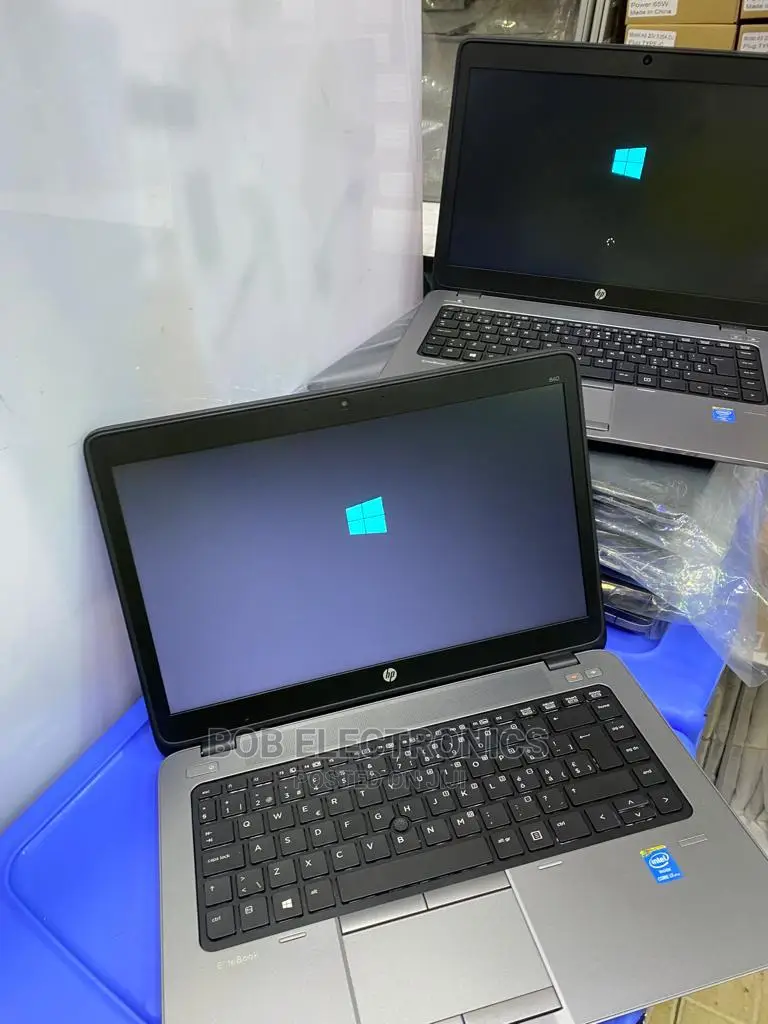 Laptop HP 15-Dw1197nia 4GB Intel Core I5 HDD 500GB