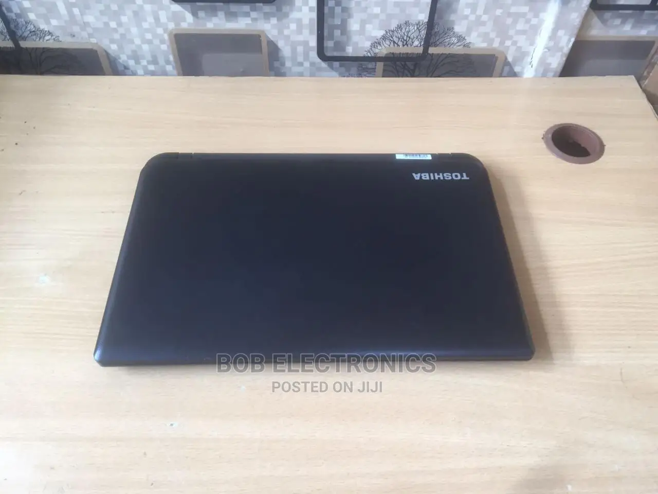 Laptop Toshiba Satellite C55 4GB Intel Celeron HDD 500GB