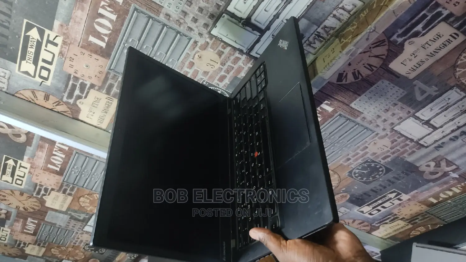 Laptop Lenovo IdeaPad U110 4GB Intel Pentium HDD 320GB