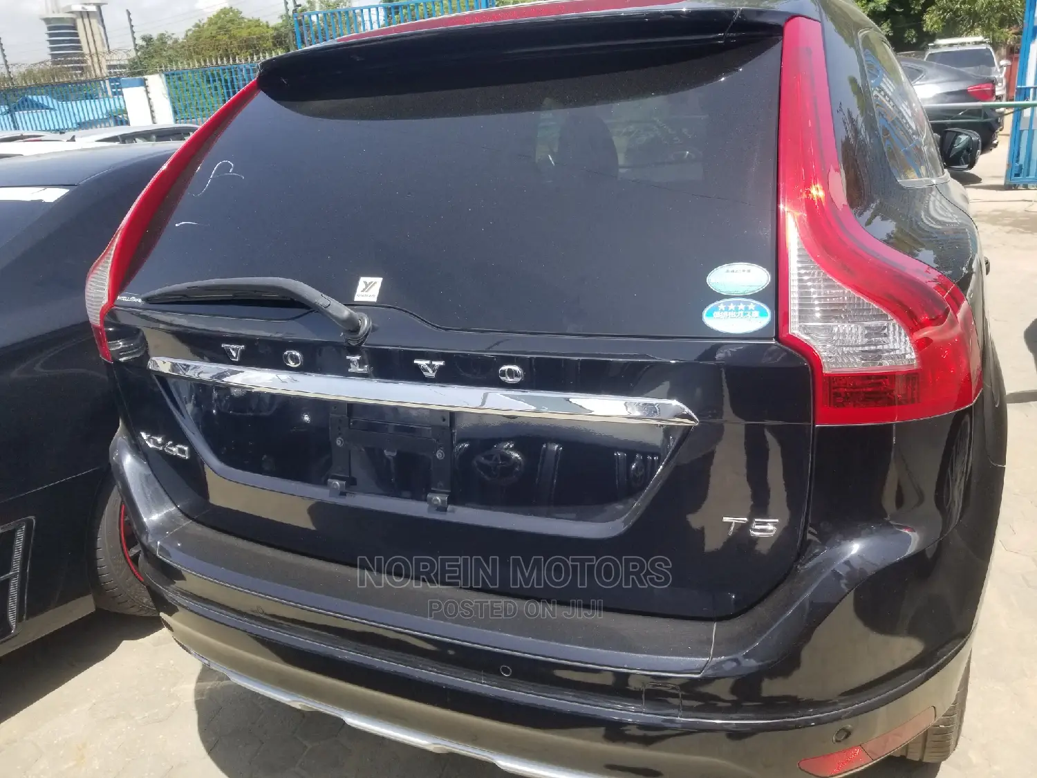 Volvo XC60 T5 FWD 2015 Black