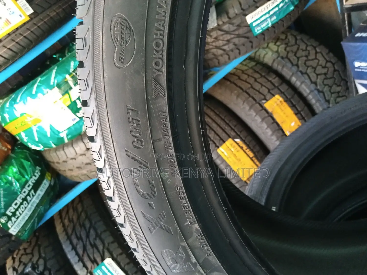 275/40r21 Yokohama Tire