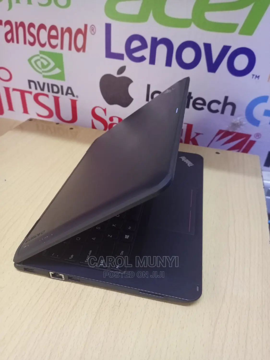 New Laptop Lenovo Yoga 11e 4GB Intel Pentium SSD 128GB