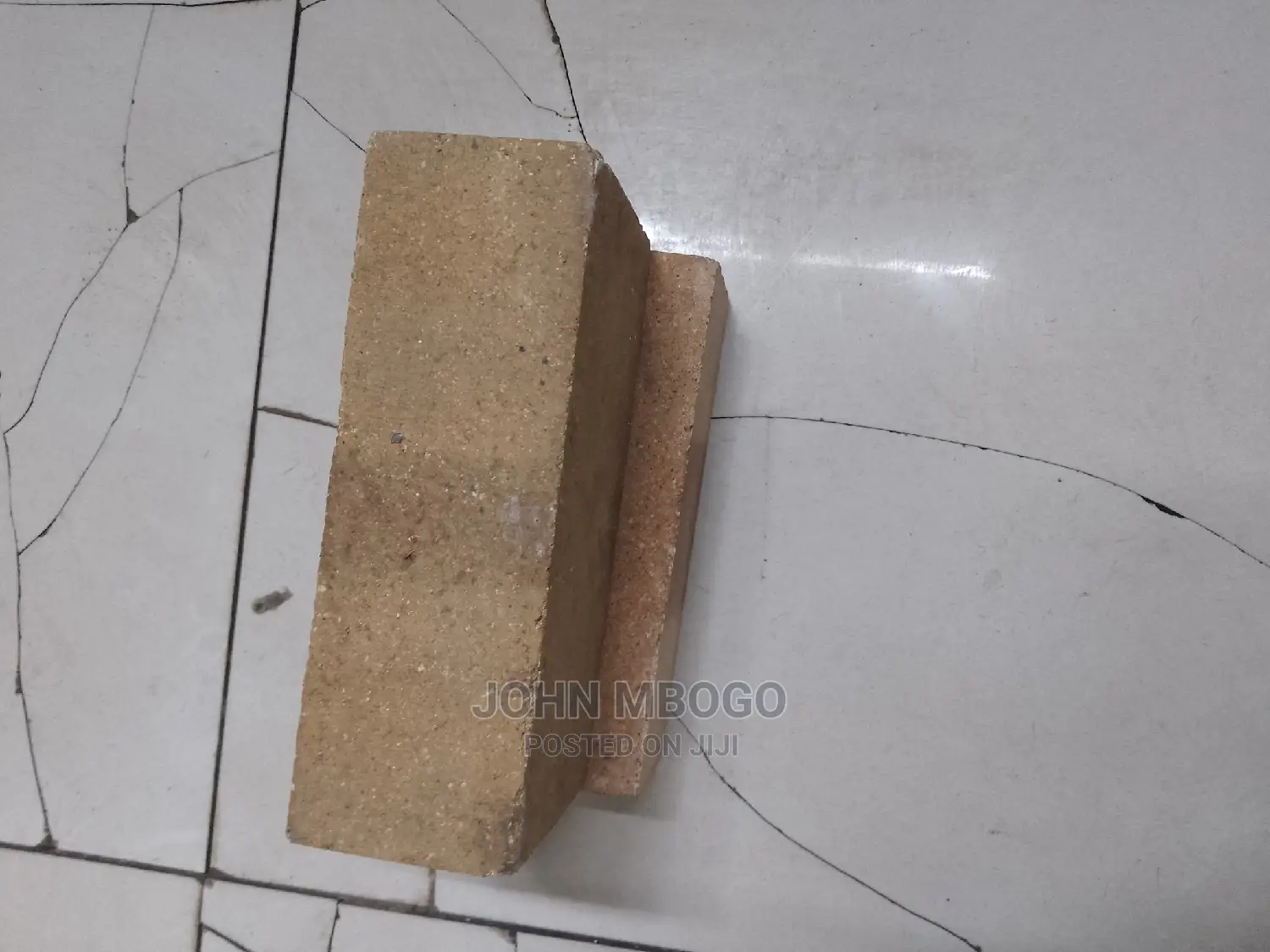 Furnace Bricks/ Fire Bricks .