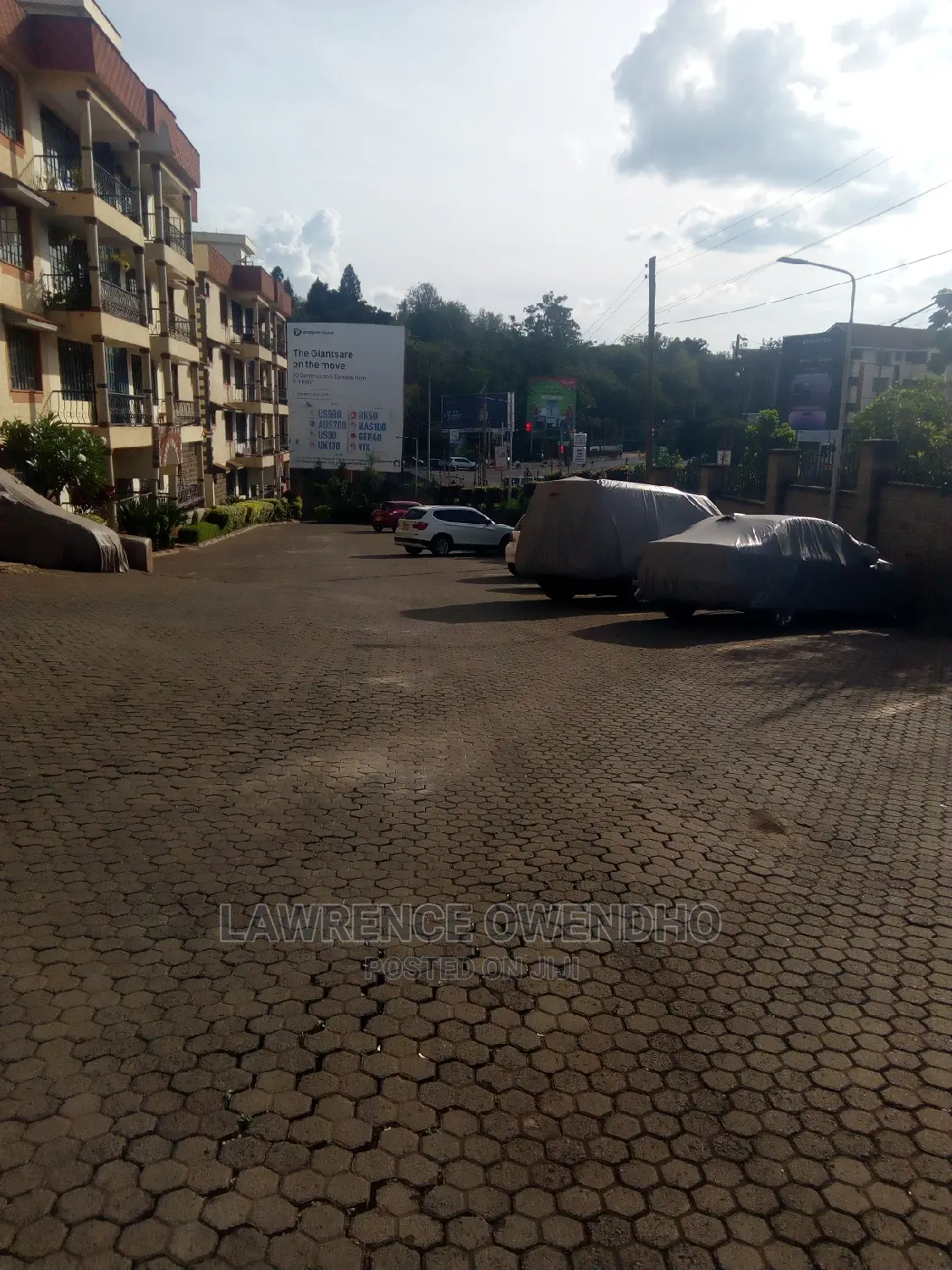 4bdrm Apartment in Riverside Drive for Rent