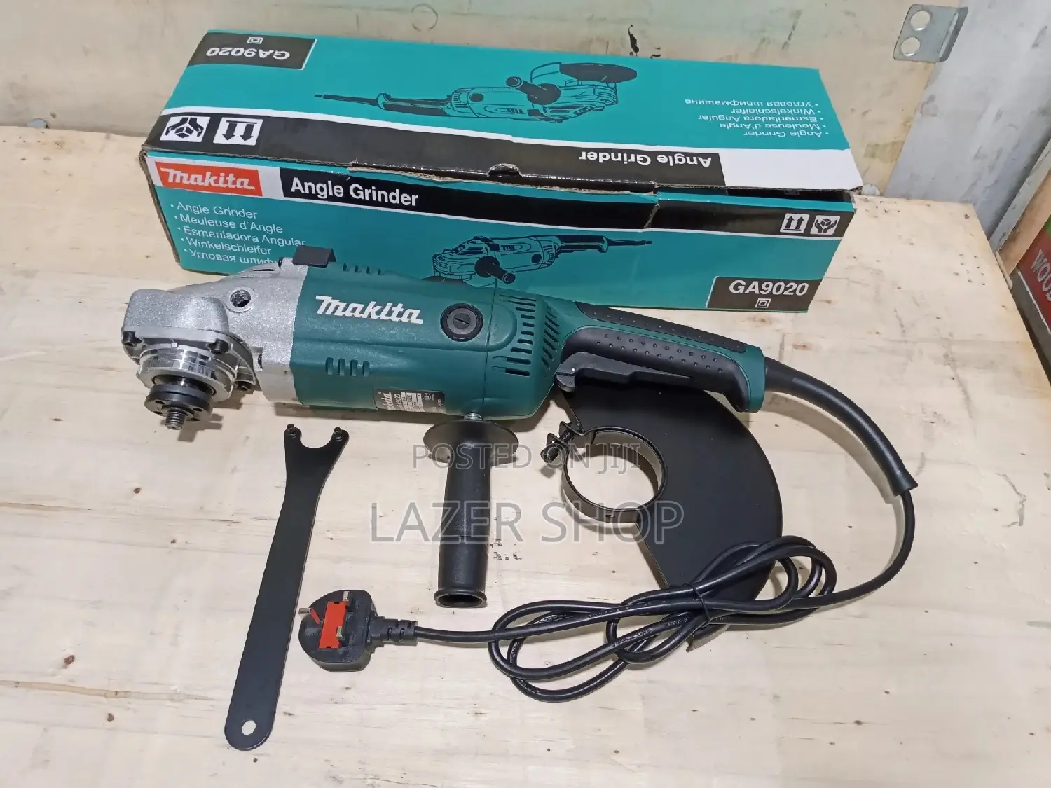 Makita Grinder 9 Inch