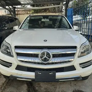 Mercedes-Benz GL-Class 350 BlueTEC 2016 - Luxury SUV in White
